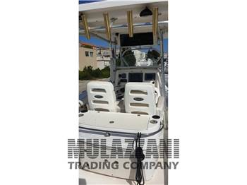 Boston Whaler OUTRAGE 320