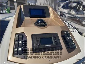 Sessa Marine KEY LARGO 30