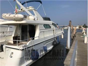 Dellapasqua DC 14 Flying Bridge