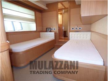Custom Line Navetta 26
