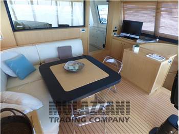Custom Line Navetta 26