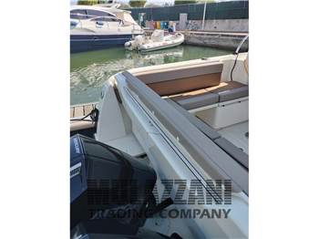 Quicksilver 905 Weekend