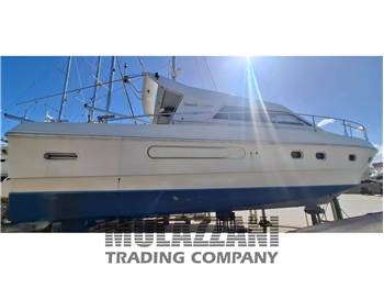 Ferretti Yachts ALTURA 40 ROADSTAR