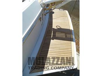 Ferretti Yachts ALTURA 40 ROADSTAR