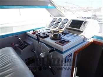 Ferretti Yachts ALTURA 40 ROADSTAR