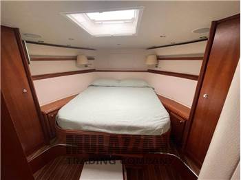 Bertram Yacht 630 Convertible