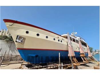 Gebr. Schurenstedt Motor Yacht Gaia