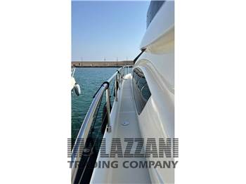 Ferretti Yachts FERRETTI 550