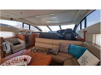 Sunseeker Predator 72