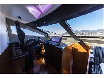 Amer Yachts Amer 94 Twin