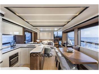 Absolute Navetta 68
