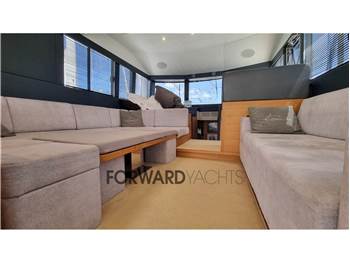 Sundeck Yachts Sundeck 550