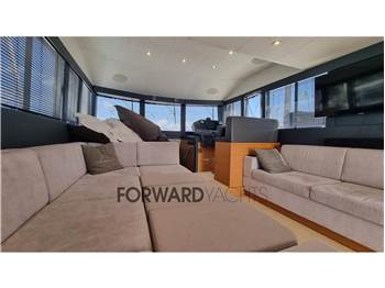 Sundeck Yachts Sundeck 550