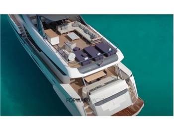 Ferretti Yachts 920