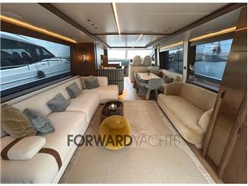 Azimut 72 Fly