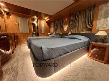 Amer Yachts 100