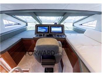 Amer Yachts 100