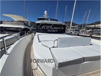Sundeck Yachts Sundeck 550