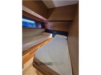 Sundeck Yachts Sundeck 550