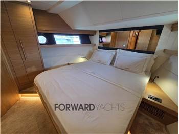 Sundeck Yachts Sundeck 550