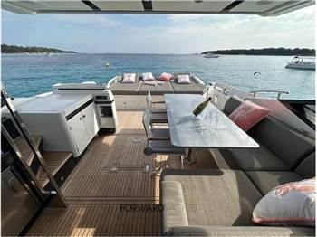 Azimut S7