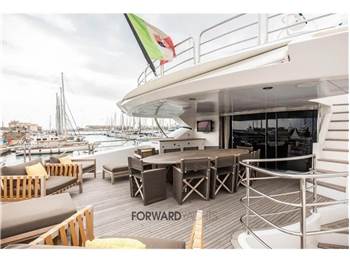 Sunseeker 40M YACHT
