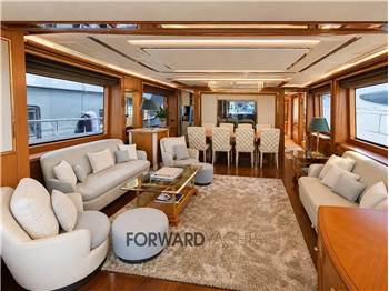 Benetti 93 Delfino