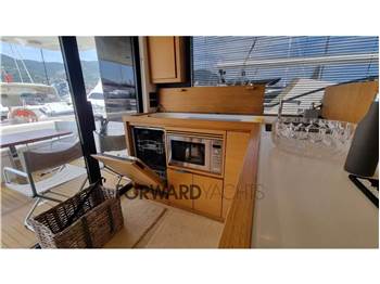 Sundeck Yachts Sundeck 550