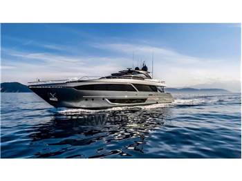 Riva 110 DOLCEVITA