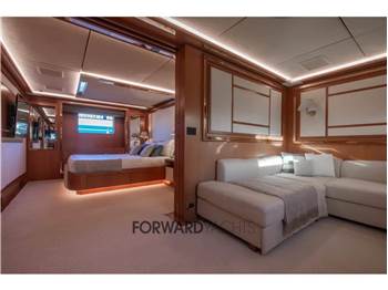 Benetti 93 Delfino