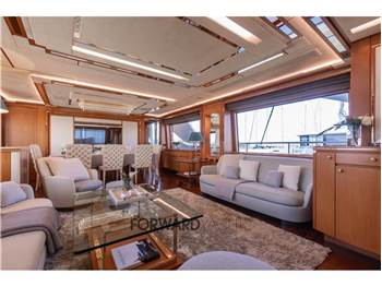 Benetti 93 Delfino
