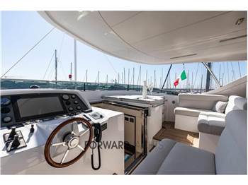 Benetti 93 Delfino