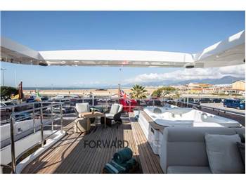 Benetti 93 Delfino