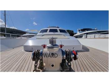 Falcon Yachts Falcon 82S