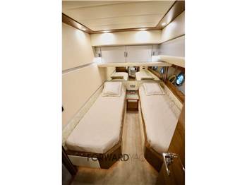 Dominator Yachts DOMINATOR 62