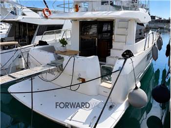 Azimut Magellano 43