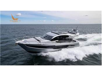 Galeon 700 SKY
