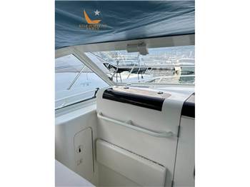 Bertram Yacht 28' Moppie