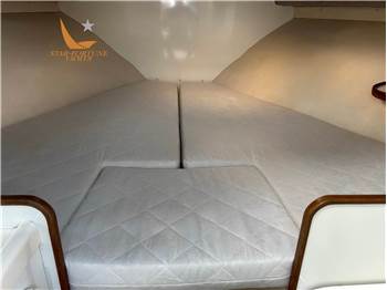 Bertram Yacht 28' Moppie