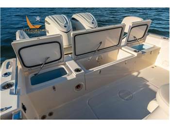 Grady White Boats 321 Coastal Explorer