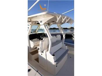Scout Boats 357 LXF