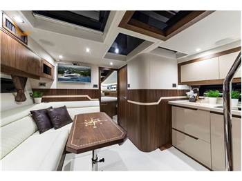 Galeon 405 HTS