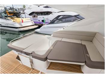Galeon 405 HTS