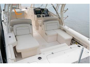 Grady White Boats 325 Freedom