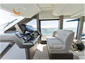 Galeon 440 FLY