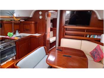Beneteau Oceanis 411