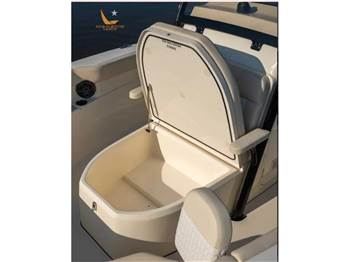 Scout Boats 220 XSF