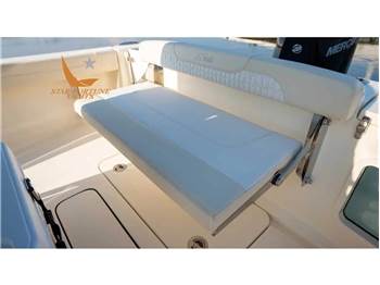 Scout Boats 220 XSF