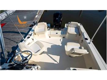 Scout Boats 188 Sport Dorado