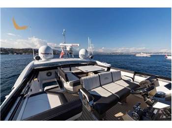 Galeon 650 Skydeck